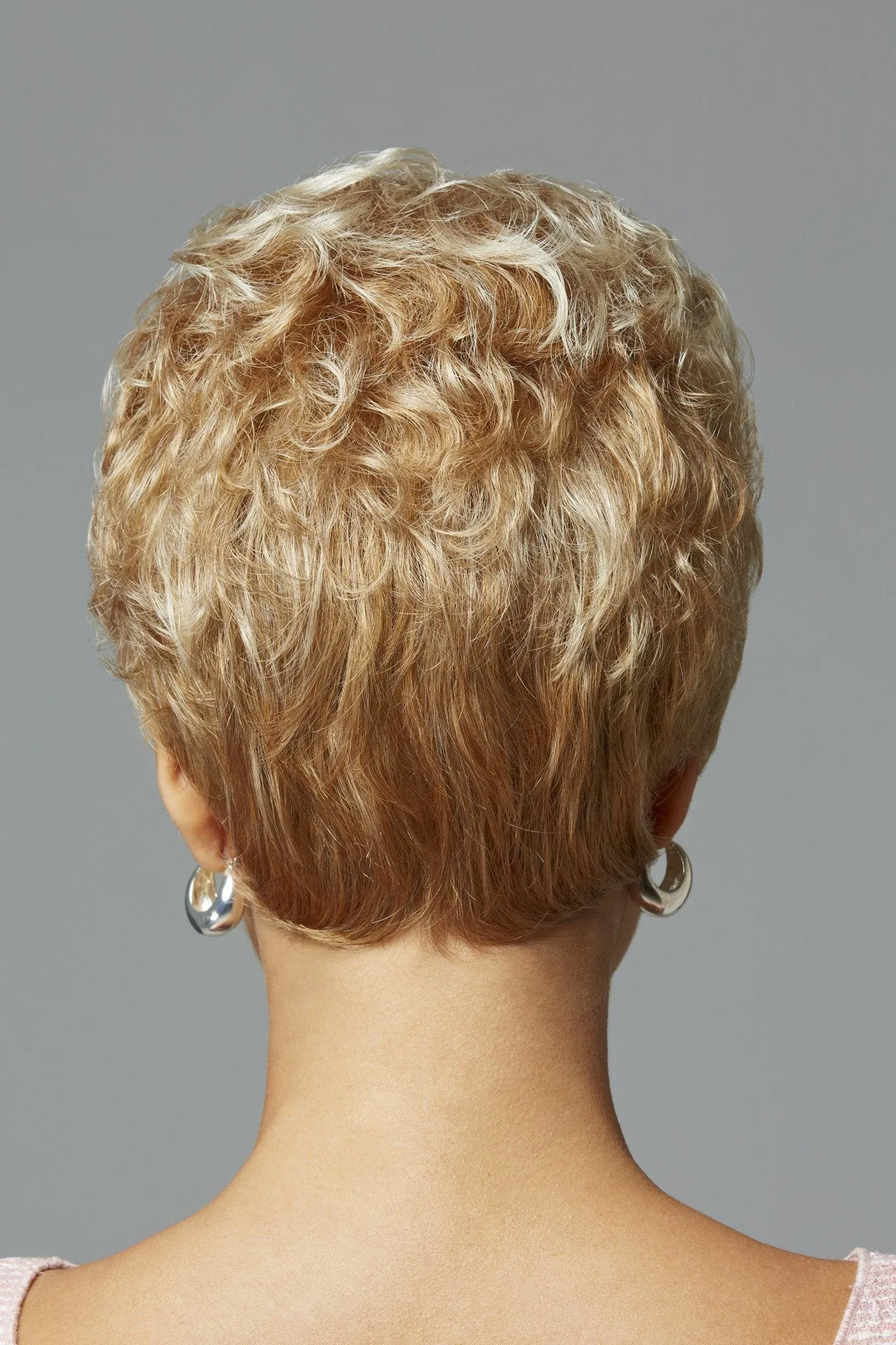 Sale - Gabor Wigs - Acclaim Petite - Color: Vanilla Mist (G17 )